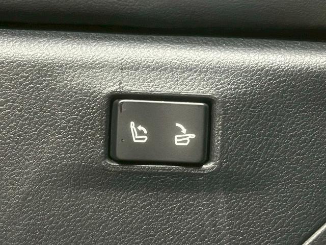 RX RX500h Fスポーツパフォーマンス サンルーフ/14型ナビ/全周囲/デジタルミラー/ブラインドスポット/パワーシート/シートメモリ/シートエアコン/衝突軽減/レーンアシスト/レーダークルーズ/ステアリングヒーター/21インチアルミ(50枚目)