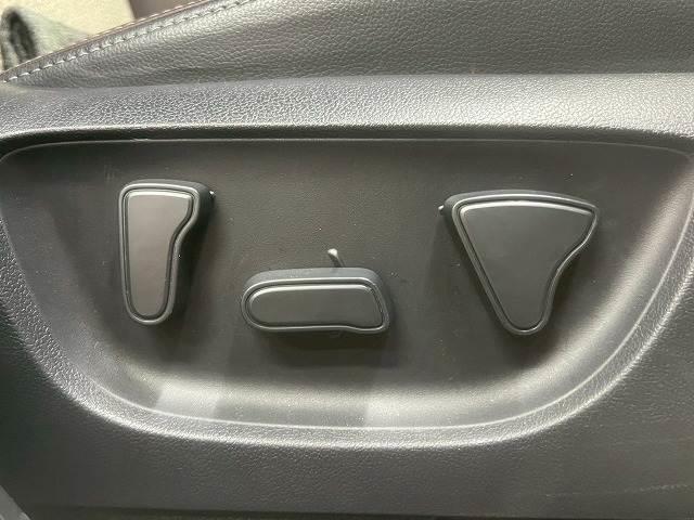 ヤリスクロス ハイブリッドZ ナビ/バックカメラ/レーダークルーズ/テレビ/衝突軽減ブレーキ/レーンアシスト/ブラインドスポット/オートハイビーム/パワーシート/シートヒーター/18インチアルミ/コーナーセンサー/スマートキー(8枚目)