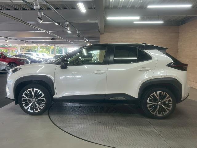 ヤリスクロス ハイブリッドZ ナビ/バックカメラ/レーダークルーズ/テレビ/衝突軽減ブレーキ/レーンアシスト/ブラインドスポット/オートハイビーム/パワーシート/シートヒーター/18インチアルミ/コーナーセンサー/スマートキー(38枚目)