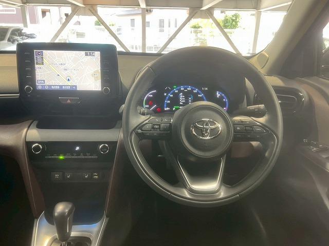 ヤリスクロス ハイブリッドZ ナビ/バックカメラ/レーダークルーズ/テレビ/衝突軽減ブレーキ/レーンアシスト/ブラインドスポット/オートハイビーム/パワーシート/シートヒーター/18インチアルミ/コーナーセンサー/スマートキー(71枚目)