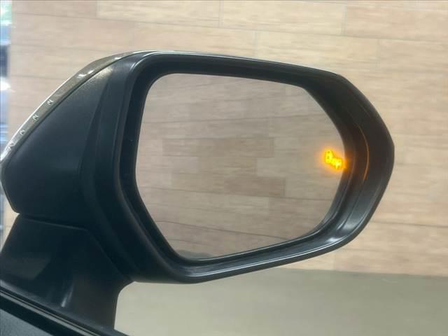 カローラスポーツ ハイブリッドＧ　Ｚ　ナビ／レーダークルーズ／ＢＳＭ／ＬＥＤライト／ステアリングヒーター／バックカメラ／Ｂｌｕｅｔｏｏｔｈ接続／オートハイビーム／ステアリングスイッチ／衝突軽減ブレーキ／レーンアシスト（5枚目）