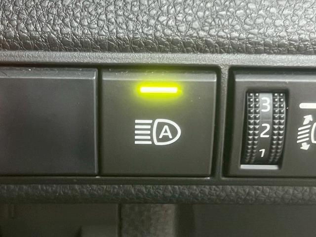 カローラスポーツ ハイブリッドＧ　Ｚ　ナビ／レーダークルーズ／ＢＳＭ／ＬＥＤライト／ステアリングヒーター／バックカメラ／Ｂｌｕｅｔｏｏｔｈ接続／オートハイビーム／ステアリングスイッチ／衝突軽減ブレーキ／レーンアシスト（45枚目）