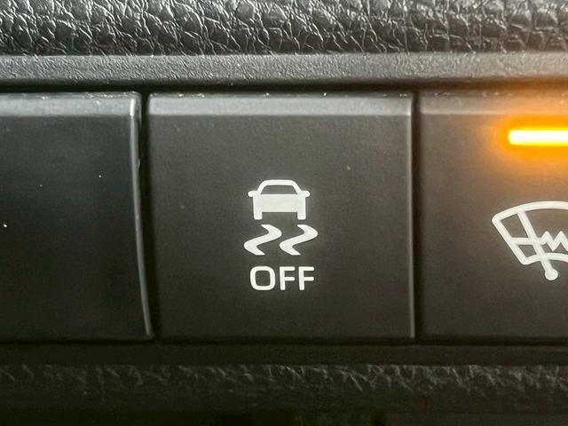 カローラスポーツ ハイブリッドＧ　Ｚ　ナビ／レーダークルーズ／ＢＳＭ／ＬＥＤライト／ステアリングヒーター／バックカメラ／Ｂｌｕｅｔｏｏｔｈ接続／オートハイビーム／ステアリングスイッチ／衝突軽減ブレーキ／レーンアシスト（47枚目）