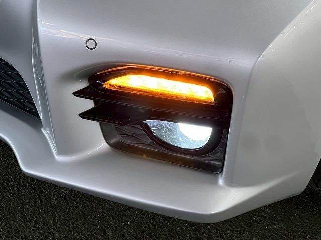 スカイライン 200GT-tタイプSP ナビ/全周囲/シートメモリ/レーダークルーズ/アイドリングストップ/パドルシフト/革シート/パワーシート/Bluetooth接続/コーナーセンサー/LEDライト/フロントフォグ/スマートキ/ETC(32枚目)