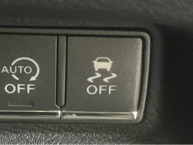 スカイライン 200GT-tタイプSP ナビ/全周囲/シートメモリ/レーダークルーズ/アイドリングストップ/パドルシフト/革シート/パワーシート/Bluetooth接続/コーナーセンサー/LEDライト/フロントフォグ/スマートキ/ETC(47枚目)