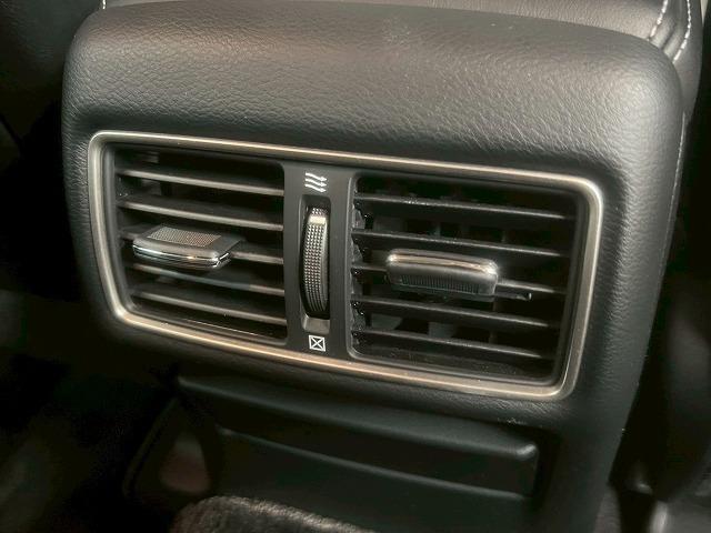 スカイライン 200GT-tタイプSP ナビ/全周囲/シートメモリ/レーダークルーズ/アイドリングストップ/パドルシフト/革シート/パワーシート/Bluetooth接続/コーナーセンサー/LEDライト/フロントフォグ/スマートキ/ETC(73枚目)