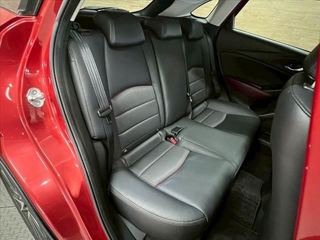 CX-3 XD ツーリング セーフティパッケージ/レーダークルーズ/衝突軽減/レーンアシスト/アイドリングストップ/ブラインドスポット/18インチアルミ/CD/DVD再生/オートエアコン/LEDライト/USB端子/ETC(10枚目)