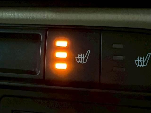 ロードスター S Leather Package V Selection BOSE/8.8型ナビTV/シートヒーター/ナッパレザー/バックカメラ/Bluetooth接続/コーナーセンサー/パドルシフト/レーダークルーズ/衝突軽減/レーンアシスト/オートハイビーム/ETC(8枚目)