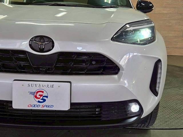 ヤリスクロス ハイブリッドＺ　ウルバーノ　全周囲カメラ／ＢＳＭ　／ナビＴＶ／シートヒーター／ハンドルヒーター／パワーシート／ＨＤＭＩ端子／レーダークルーズ／ステアリングスイッチ／ＵＳＢ端子／ＬＥＤライト／フロントフォグ／スマートキー／ＥＴＣ（11枚目）