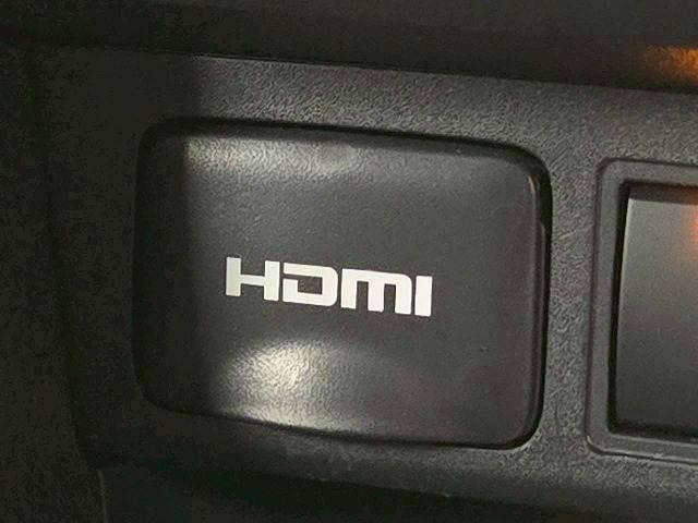 ヤリスクロス ハイブリッドＺ　ウルバーノ　全周囲カメラ／ＢＳＭ　／ナビＴＶ／シートヒーター／ハンドルヒーター／パワーシート／ＨＤＭＩ端子／レーダークルーズ／ステアリングスイッチ／ＵＳＢ端子／ＬＥＤライト／フロントフォグ／スマートキー／ＥＴＣ（14枚目）