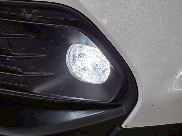 ヤリスクロス ハイブリッドＺ　ウルバーノ　全周囲カメラ／ＢＳＭ　／ナビＴＶ／シートヒーター／ハンドルヒーター／パワーシート／ＨＤＭＩ端子／レーダークルーズ／ステアリングスイッチ／ＵＳＢ端子／ＬＥＤライト／フロントフォグ／スマートキー／ＥＴＣ（27枚目）