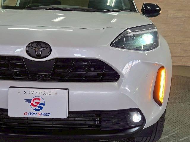 ヤリスクロス ハイブリッドＺ　ウルバーノ　全周囲カメラ／ＢＳＭ　／ナビＴＶ／シートヒーター／ハンドルヒーター／パワーシート／ＨＤＭＩ端子／レーダークルーズ／ステアリングスイッチ／ＵＳＢ端子／ＬＥＤライト／フロントフォグ／スマートキー／ＥＴＣ（28枚目）