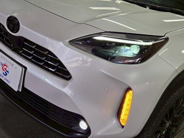 ヤリスクロス ハイブリッドＺ　ウルバーノ　全周囲カメラ／ＢＳＭ　／ナビＴＶ／シートヒーター／ハンドルヒーター／パワーシート／ＨＤＭＩ端子／レーダークルーズ／ステアリングスイッチ／ＵＳＢ端子／ＬＥＤライト／フロントフォグ／スマートキー／ＥＴＣ（29枚目）