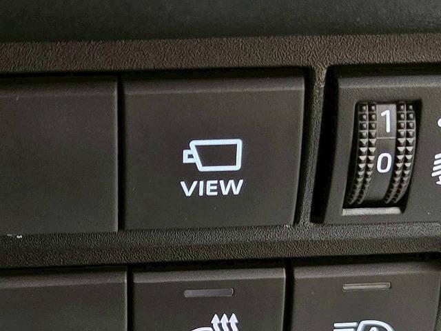 ヤリスクロス ハイブリッドＺ　ウルバーノ　全周囲カメラ／ＢＳＭ　／ナビＴＶ／シートヒーター／ハンドルヒーター／パワーシート／ＨＤＭＩ端子／レーダークルーズ／ステアリングスイッチ／ＵＳＢ端子／ＬＥＤライト／フロントフォグ／スマートキー／ＥＴＣ（46枚目）