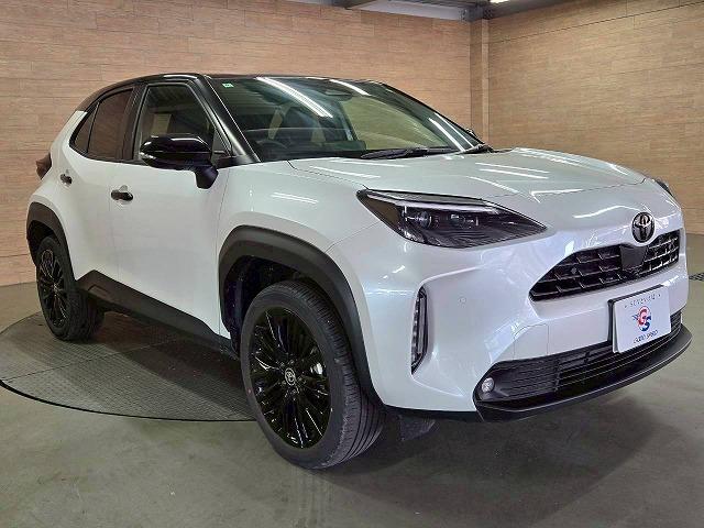 ヤリスクロス ハイブリッドＺ　ウルバーノ　全周囲カメラ／ＢＳＭ　／ナビＴＶ／シートヒーター／ハンドルヒーター／パワーシート／ＨＤＭＩ端子／レーダークルーズ／ステアリングスイッチ／ＵＳＢ端子／ＬＥＤライト／フロントフォグ／スマートキー／ＥＴＣ（58枚目）