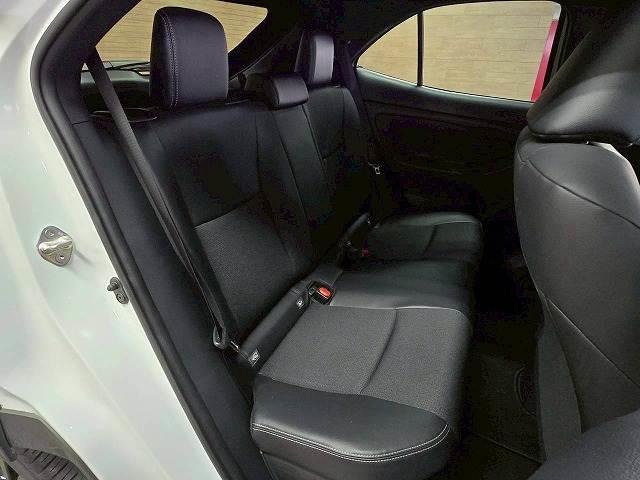 ヤリスクロス ハイブリッドＺ　ウルバーノ　特別仕様車／全周囲カメラ／ＢＳＭ　／ナビＴＶ／シートヒーター／ハンドルヒーター／パワーシート／ＨＤＭＩ端子／レーダークルーズ／ステアリングスイッチ／ＵＳＢ端子／ＬＥＤライト／フロントフォグ／ＥＴＣ（10枚目）