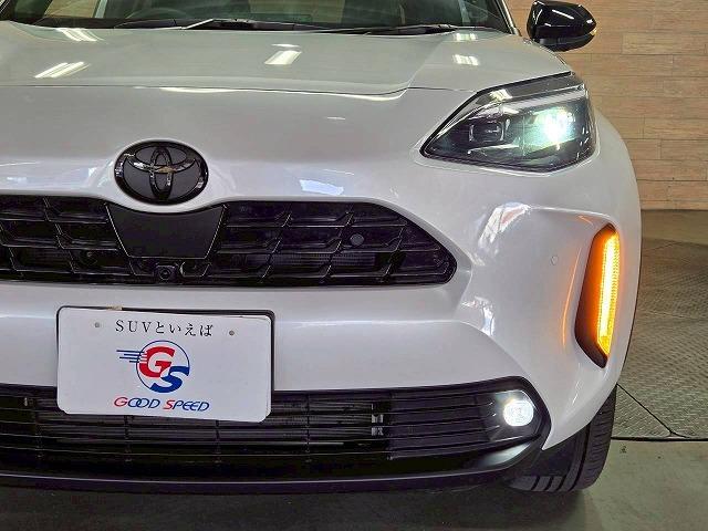 ヤリスクロス ハイブリッドＺ　ウルバーノ　特別仕様車／全周囲カメラ／ＢＳＭ　／ナビＴＶ／シートヒーター／ハンドルヒーター／パワーシート／ＨＤＭＩ端子／レーダークルーズ／ステアリングスイッチ／ＵＳＢ端子／ＬＥＤライト／フロントフォグ／ＥＴＣ（29枚目）