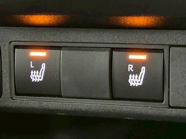 ヤリスクロス ハイブリッドＺ　ウルバーノ　特別仕様車／全周囲カメラ／ＢＳＭ　／ナビＴＶ／シートヒーター／ハンドルヒーター／パワーシート／ＨＤＭＩ端子／レーダークルーズ／ステアリングスイッチ／ＵＳＢ端子／ＬＥＤライト／フロントフォグ／ＥＴＣ（58枚目）