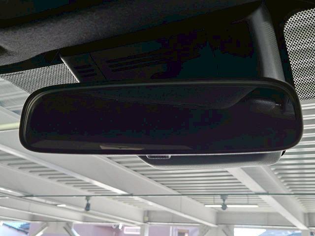 ヤリスクロス ハイブリッドＺ　ウルバーノ　特別仕様車／全周囲カメラ／ＢＳＭ　／ナビＴＶ／シートヒーター／ハンドルヒーター／パワーシート／ＨＤＭＩ端子／レーダークルーズ／ステアリングスイッチ／ＵＳＢ端子／ＬＥＤライト／フロントフォグ／ＥＴＣ（70枚目）