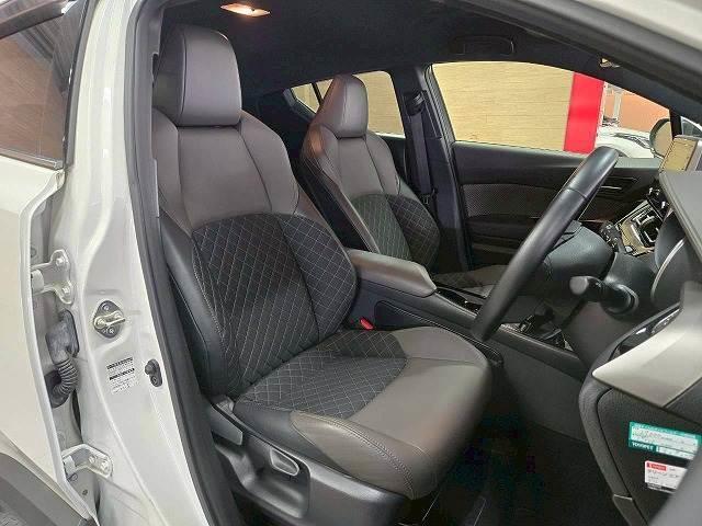 Ｃ－ＨＲ ハイブリッド　Ｇ　純正ディスプレイ／ＢＳＭ／レーダークルーズ／衝突軽減／レーンアシスト／ステアリングスイッチ／ハーフレザー／オートハイビーム／コーナーセンサー／ナビ／Ｂｌｕｅｔｏｏｔｈ接続／ドライブレコーダー／ＥＴＣ（9枚目）