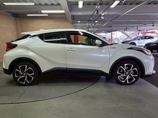 Ｃ－ＨＲ ハイブリッド　Ｇ　純正ディスプレイ／ＢＳＭ／レーダークルーズ／衝突軽減／レーンアシスト／ステアリングスイッチ／ハーフレザー／オートハイビーム／コーナーセンサー／ナビ／Ｂｌｕｅｔｏｏｔｈ接続／ドライブレコーダー／ＥＴＣ（21枚目）