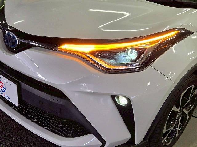 Ｃ－ＨＲ ハイブリッド　Ｇ　純正ディスプレイ／ＢＳＭ／レーダークルーズ／衝突軽減／レーンアシスト／ステアリングスイッチ／ハーフレザー／オートハイビーム／コーナーセンサー／ナビ／Ｂｌｕｅｔｏｏｔｈ接続／ドライブレコーダー／ＥＴＣ（31枚目）