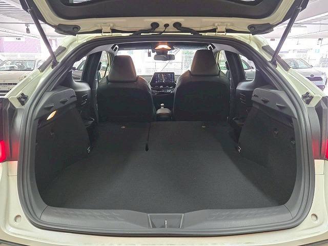 Ｃ－ＨＲ ハイブリッド　Ｇ　純正ディスプレイ／ＢＳＭ／レーダークルーズ／衝突軽減／レーンアシスト／ステアリングスイッチ／ハーフレザー／オートハイビーム／コーナーセンサー／ナビ／Ｂｌｕｅｔｏｏｔｈ接続／ドライブレコーダー／ＥＴＣ（38枚目）