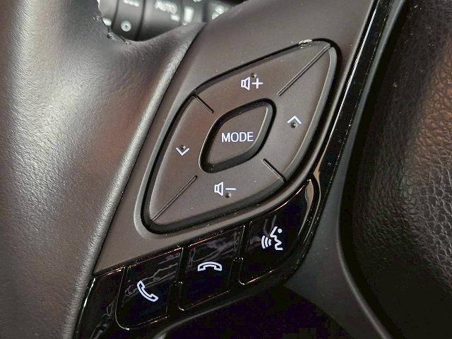 Ｃ－ＨＲ ハイブリッド　Ｇ　純正ディスプレイ／ＢＳＭ／レーダークルーズ／衝突軽減／レーンアシスト／ステアリングスイッチ／ハーフレザー／オートハイビーム／コーナーセンサー／ナビ／Ｂｌｕｅｔｏｏｔｈ接続／ドライブレコーダー／ＥＴＣ（51枚目）