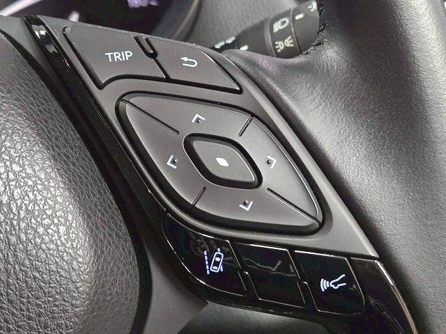 Ｃ－ＨＲ ハイブリッド　Ｇ　純正ディスプレイ／ＢＳＭ／レーダークルーズ／衝突軽減／レーンアシスト／ステアリングスイッチ／ハーフレザー／オートハイビーム／コーナーセンサー／ナビ／Ｂｌｕｅｔｏｏｔｈ接続／ドライブレコーダー／ＥＴＣ（52枚目）