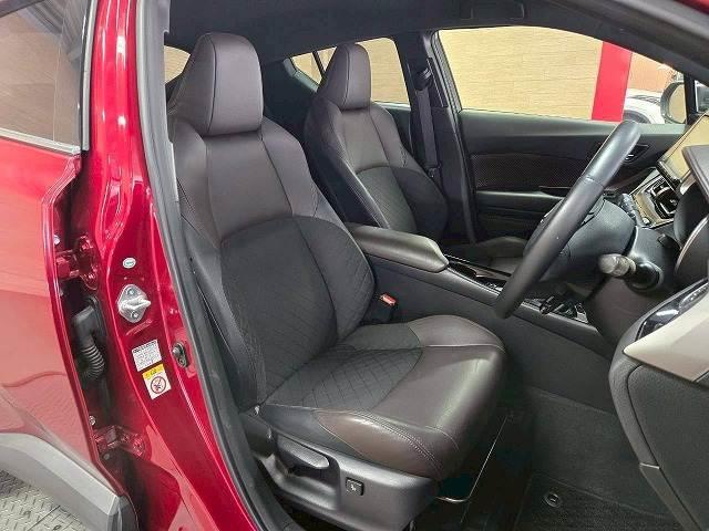 Ｃ－ＨＲ ハイブリッド　Ｇ　純正９型ナビＴＶ／ＢＳＭ／衝突軽減ブレーキ／ドライブレコーダー／レーンアシスト／コーナーセンサー／レーダークルーズ／シートヒーター／オートホールド／ブラインドスポット／１８インチアルミ／ＥＴＣ（9枚目）