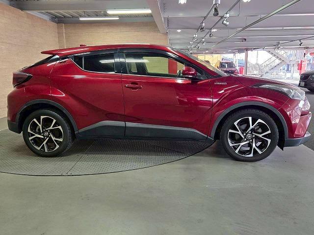 Ｃ－ＨＲ ハイブリッド　Ｇ　純正９型ナビＴＶ／ＢＳＭ／衝突軽減ブレーキ／ドライブレコーダー／レーンアシスト／コーナーセンサー／レーダークルーズ／シートヒーター／オートホールド／ブラインドスポット／１８インチアルミ／ＥＴＣ（23枚目）