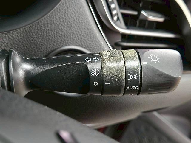 Ｃ－ＨＲ ハイブリッド　Ｇ　純正９型ナビＴＶ／ＢＳＭ／衝突軽減ブレーキ／ドライブレコーダー／レーンアシスト／コーナーセンサー／レーダークルーズ／シートヒーター／オートホールド／ブラインドスポット／１８インチアルミ／ＥＴＣ（53枚目）