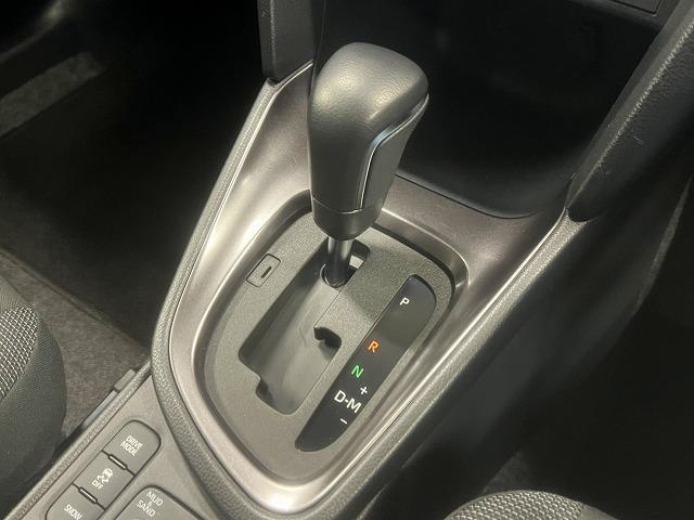 ヤリスクロス Ｇ　寒冷地／バックカメラ／レーダークルーズ／ＥＴＣ／ディスプレイオーディオ／Ｂｌｕｅｔｏｏｔｈ接続／ＵＳＢ端子／ＨＤＭＩ／衝突軽減／レーンアシスト／オートハイビーム／コーナーセンサー／ＥＴＣ（35枚目）