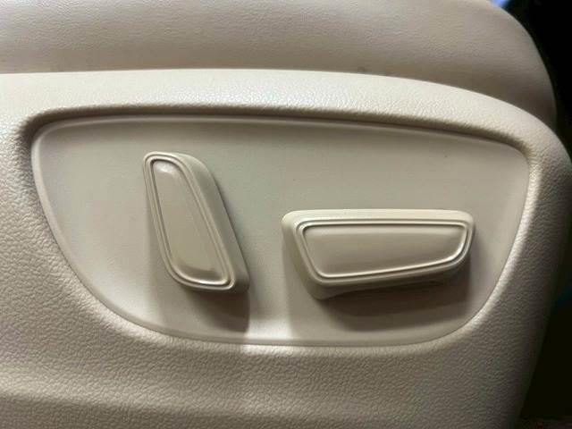 アルファードハイブリッド Executive Lounge JBL/後席モニター/両側電動/BSM/ETC/14インチナビ/全周囲/パワーシート/シートメモリ/ムーンルーフ/デジタルミラー/ベンチレーション/AC100V/衝突軽減/レーンアシスト/ETC(8枚目)