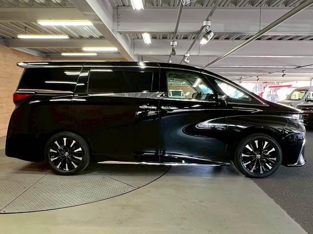 アルファードハイブリッド Executive Lounge JBL/後席モニター/両側電動/BSM/ETC/14インチナビ/全周囲/パワーシート/シートメモリ/ムーンルーフ/デジタルミラー/ベンチレーション/AC100V/衝突軽減/レーンアシスト/ETC(18枚目)