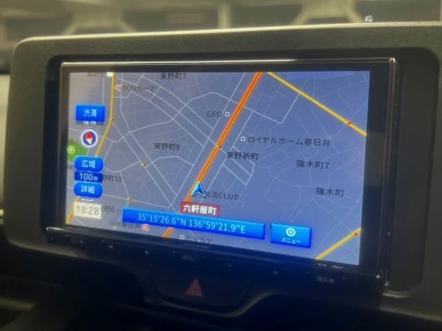 ヤリス Ｘ　ナビ／バックカメラ／レーダークルーズ／衝突軽減／レーンアシスト／エアコン／ステアリングスイッチ／オートハイビーム／Ｂｌｕｅｔｏｏｔｈ接続／ハロゲンヘッドライト／スマートキー／プッシュスタート／ＥＴＣ（3枚目）