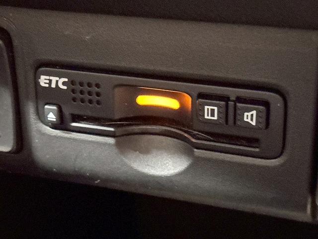 Ｎ－ＢＯＸカスタム Ｃｕｓｔｏｍ　ターボＳＳパッケージ　両側電動／オートクルーズ／ドライブレコーダー／シートヒーター／ナビＴＶ／バックカメラ／ＣＤ／ＤＶＤ再生／Ｂｌｕｅｔｏｏｔｈ接続／ベンチシート／オートエアコン／パドルシフト／１５インチアルミ／ＥＴＣ（23枚目）