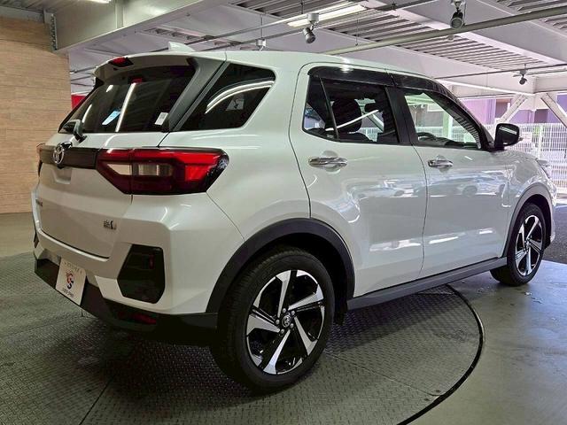 ライズ ハイブリッド Z 9インチナビTV/全周囲/衝突軽減/レーンアシスト/Bluetooth接続/レーダークルーズ/USB端子/シートヒーター/コーナーセンサー/ステアリングスイッチ/オートエアコン/オートホールド/ETC(25枚目)