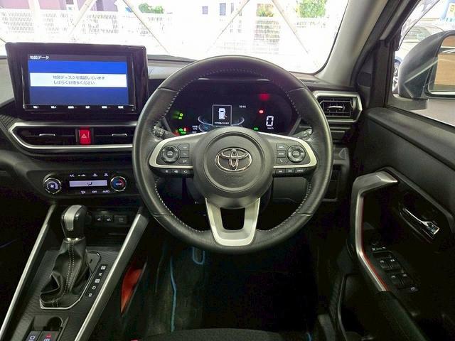 ライズ ハイブリッド Z 9インチナビTV/全周囲/衝突軽減/レーンアシスト/Bluetooth接続/レーダークルーズ/USB端子/シートヒーター/コーナーセンサー/ステアリングスイッチ/オートエアコン/オートホールド/ETC(45枚目)