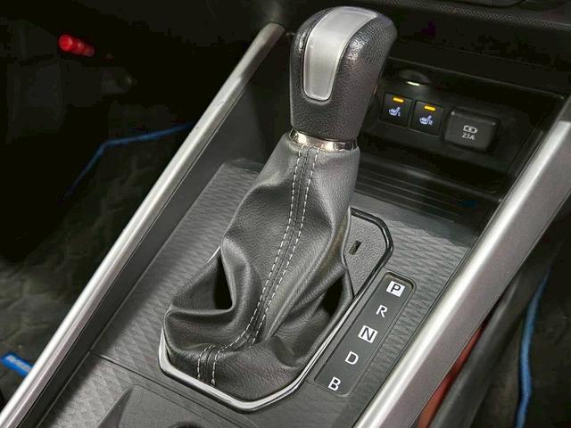 ライズ ハイブリッド Z 9インチナビTV/全周囲/衝突軽減/レーンアシスト/Bluetooth接続/レーダークルーズ/USB端子/シートヒーター/コーナーセンサー/ステアリングスイッチ/オートエアコン/オートホールド/ETC(75枚目)