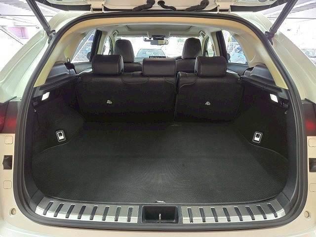 NX NX300h “version L” サンルーフ/全周囲/シートメモリ/パドルシフト/パワーシート/Bluetooth接続/ブラインドスポット/シートヒーター/シートエアコン/オートホールド/ドライブレコーダー/衝突軽減/レーンアシスト(20枚目)