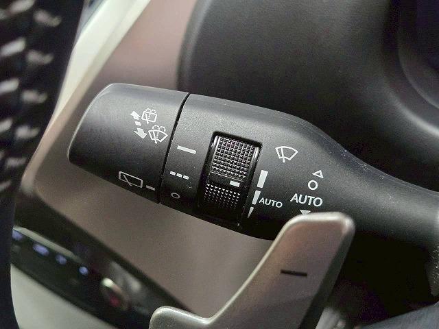 NX NX300h “version L” サンルーフ/全周囲/シートメモリ/パドルシフト/パワーシート/Bluetooth接続/ブラインドスポット/シートヒーター/シートエアコン/オートホールド/ドライブレコーダー/衝突軽減/レーンアシスト(57枚目)