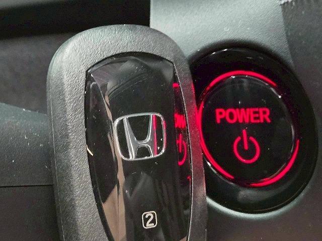 ＺＲ－Ｖ ｅ：ＨＥＶ　Ｚ　ワンオーナー／ＢＯＳＥサウンド／全周囲／本革シート／電動リアゲート／パワーシート／ナビＴＶ／Ｂｌｕｅｔｏｏｔｈ接続／ブラインドスポット／ハンドルヒーター／シートヒーター／スマートキー／ＥＴＣ（57枚目）