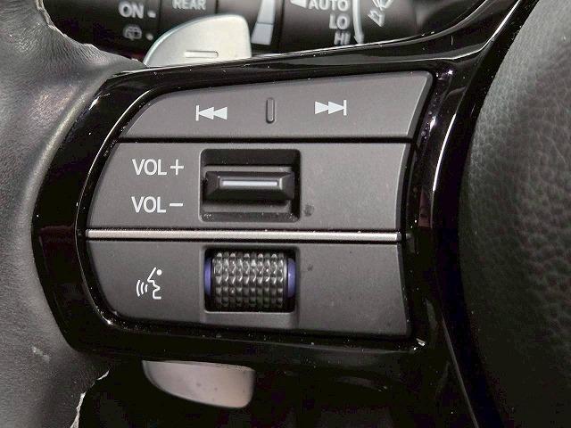 ＺＲ－Ｖ ｅ：ＨＥＶ　Ｚ　ワンオーナー／ＢＯＳＥサウンド／全周囲／本革シート／電動リアゲート／パワーシート／ナビＴＶ／Ｂｌｕｅｔｏｏｔｈ接続／ブラインドスポット／ハンドルヒーター／シートヒーター／スマートキー／ＥＴＣ（61枚目）