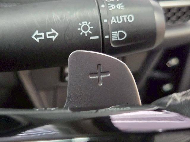 ＺＲ－Ｖ ｅ：ＨＥＶ　Ｚ　ワンオーナー／ＢＯＳＥサウンド／全周囲／本革シート／電動リアゲート／パワーシート／ナビＴＶ／Ｂｌｕｅｔｏｏｔｈ接続／ブラインドスポット／ハンドルヒーター／シートヒーター／スマートキー／ＥＴＣ（65枚目）