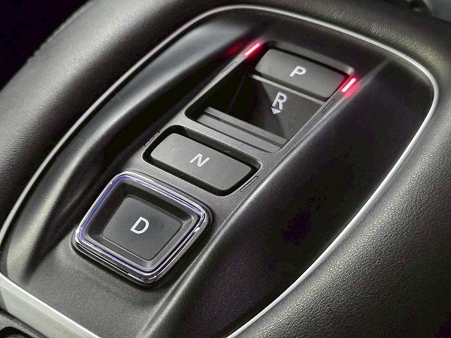 ＺＲ－Ｖ ｅ：ＨＥＶ　Ｚ　ワンオーナー／ＢＯＳＥサウンド／全周囲／本革シート／電動リアゲート／パワーシート／ナビＴＶ／Ｂｌｕｅｔｏｏｔｈ接続／ブラインドスポット／ハンドルヒーター／シートヒーター／スマートキー／ＥＴＣ（76枚目）