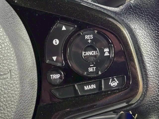 N-BOXカスタム カスタム G・Lターボ Honda SENSING ナビTV/バックカメラ/レーダークルーズ/両側電動/Bluetooth接続/USB端子/衝突軽減/レーンアシスト/ベンチシート/パドルシフト/ステアリングスイッチ/ドライブレコーダー/ETC(5枚目)