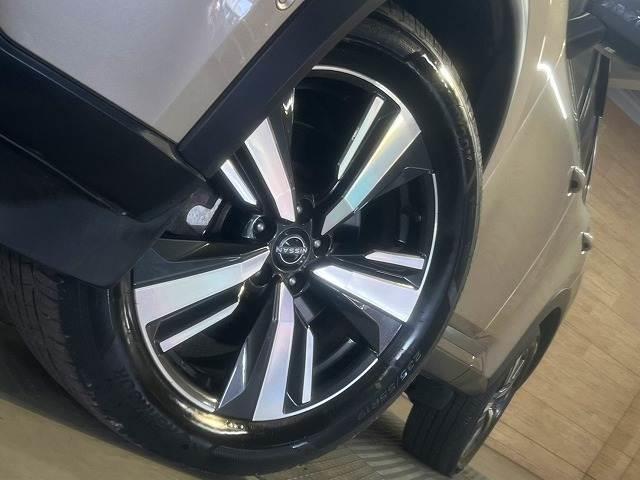 エクストレイル Ｇ　ｅ－４ＯＲＣＥ　ワンオーナー／４ＷＤ／全周囲／プロパイロット／ＥＴＣ／シートヒーター／ナビＴＶ／デジタルミラー／自動駐車システム／電動リアゲート／パワーシート／オートホールド／ブラインドスポット／１９インチアルミ（12枚目）