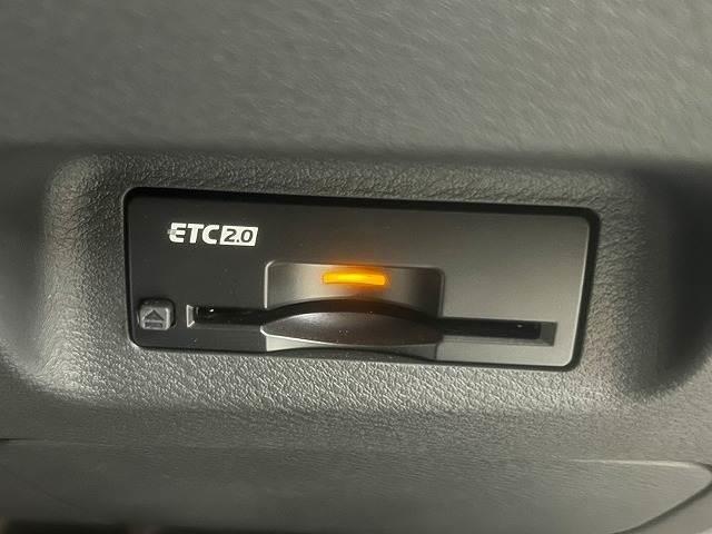 エクストレイル Ｇ　ｅ－４ＯＲＣＥ　ワンオーナー／４ＷＤ／全周囲／プロパイロット／ＥＴＣ／シートヒーター／ナビＴＶ／デジタルミラー／自動駐車システム／電動リアゲート／パワーシート／オートホールド／ブラインドスポット／１９インチアルミ（14枚目）