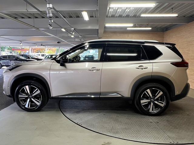 エクストレイル Ｇ　ｅ－４ＯＲＣＥ　ワンオーナー／４ＷＤ／全周囲／プロパイロット／ＥＴＣ／シートヒーター／ナビＴＶ／デジタルミラー／自動駐車システム／電動リアゲート／パワーシート／オートホールド／ブラインドスポット／１９インチアルミ（70枚目）